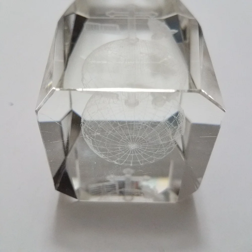 3D Laser Etched Paperweight Globe Cross Praying